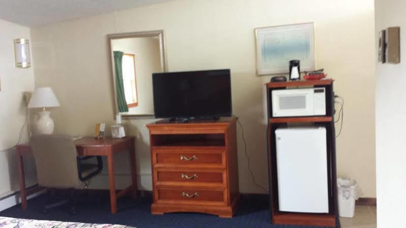 Great Lakes Inn & Suites شاوث هيفن المظهر الخارجي الصورة